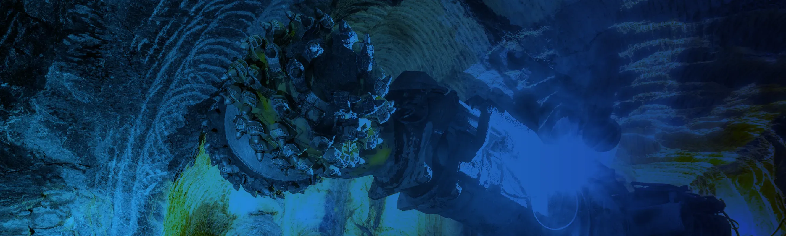 ブームヘッダー