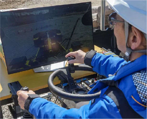 遠隔操作用のホイールローダー