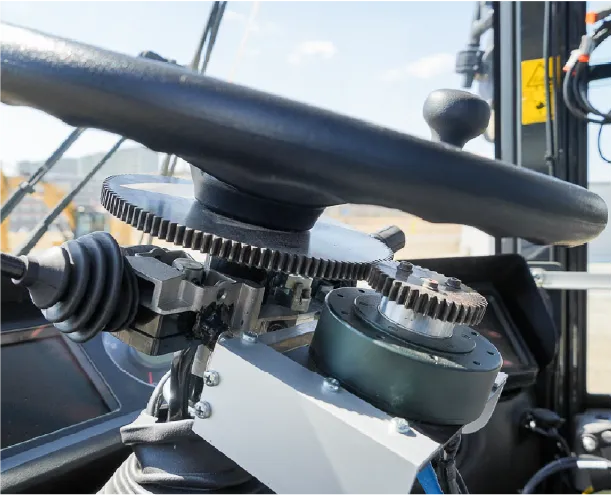 遠隔操作用のホイールローダー